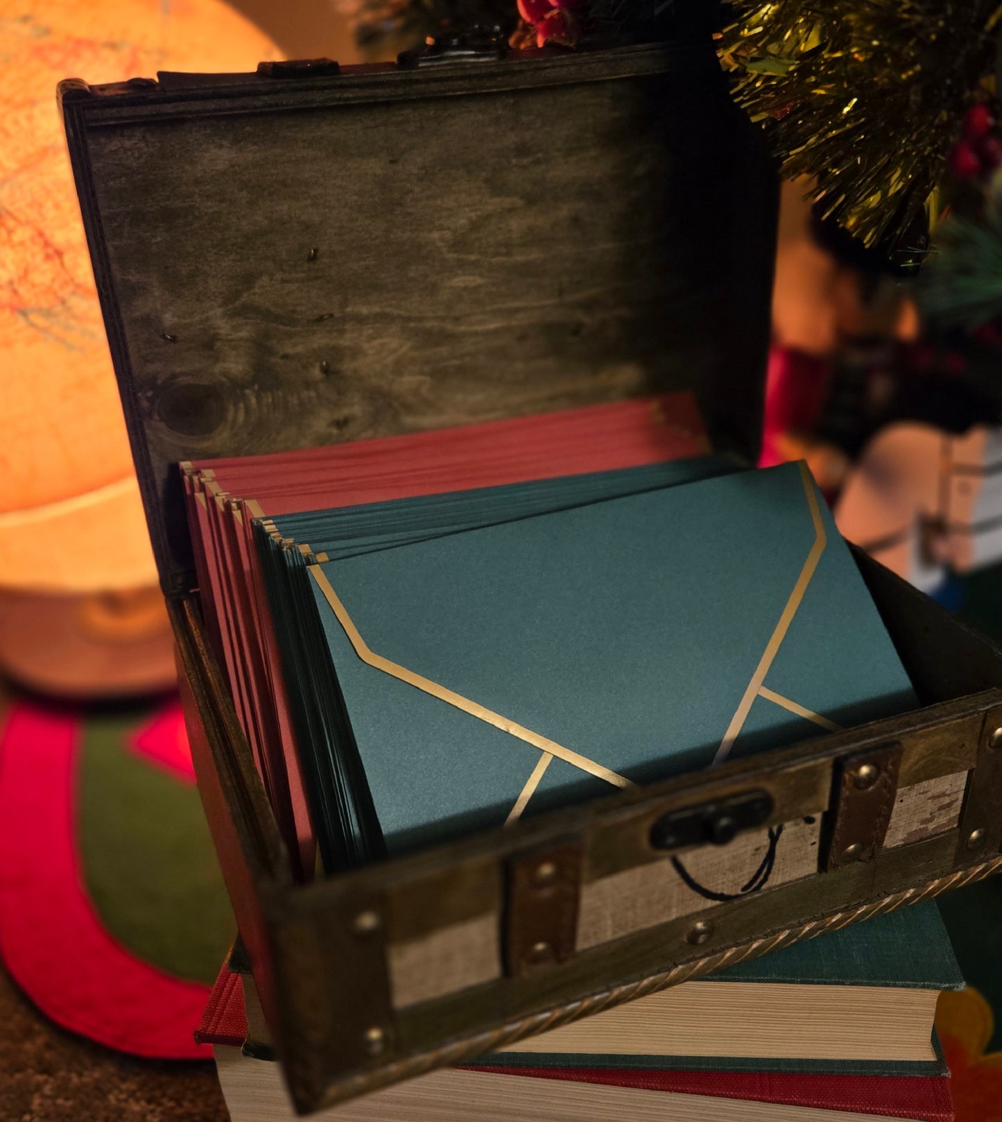 The Kringle Capers Letter Series - Weekly Christmas Letters from an Elf - One Per Week Until Christmas!